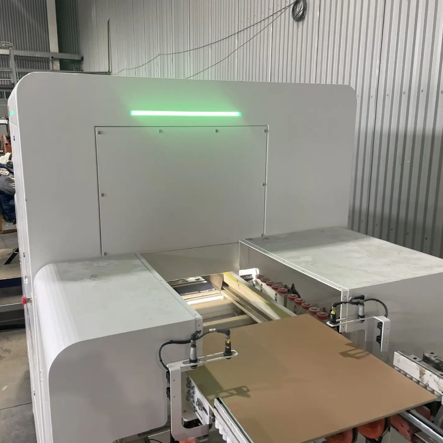 «КЕРАМОГРАНИТ ДАГЕСТАН» первым в России установил на производственной линии систему автоматического контроля качества керамической поверхности