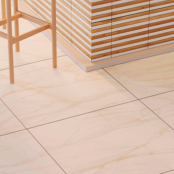 Суприм (Supreme)